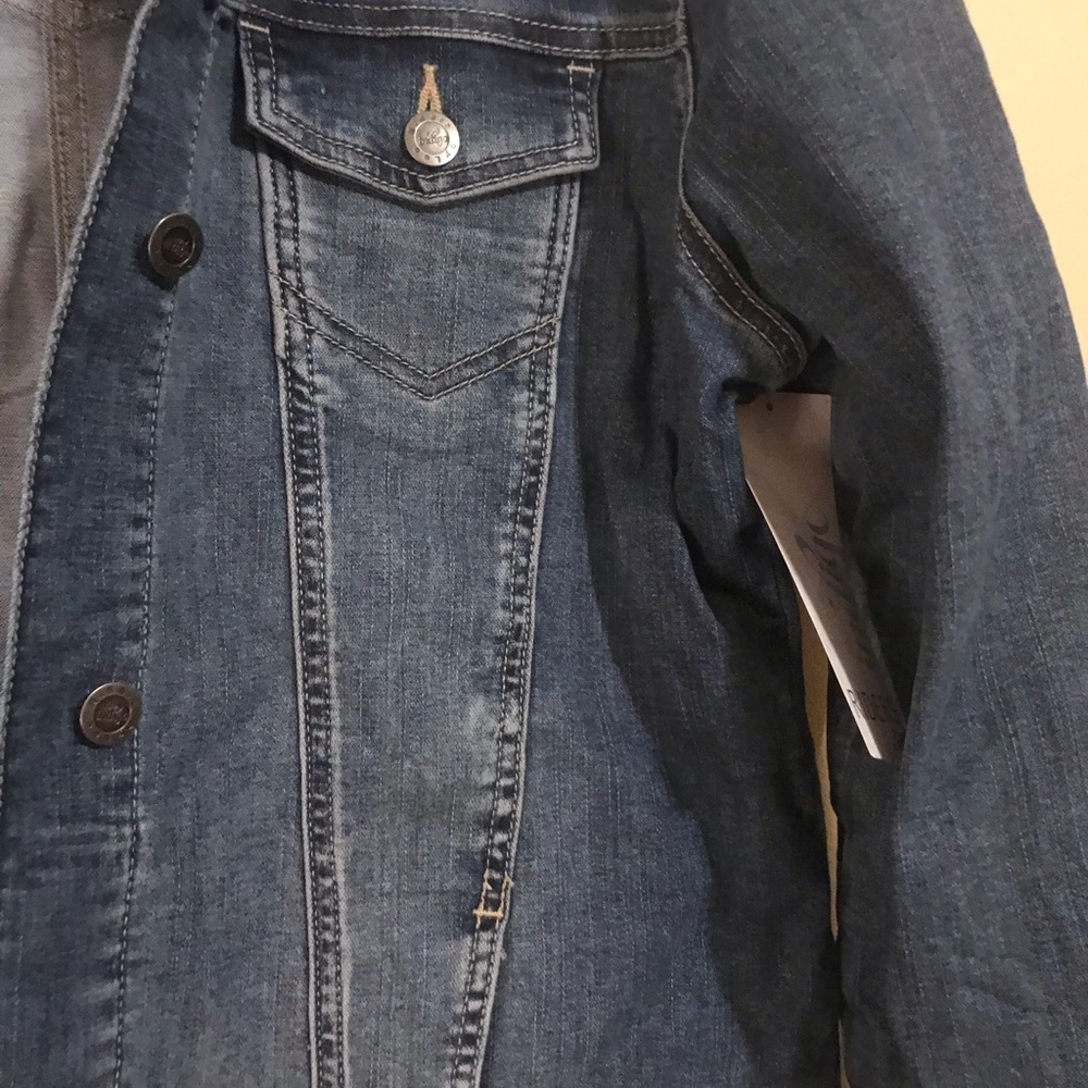 Jean jacket - Picture 2 of 4